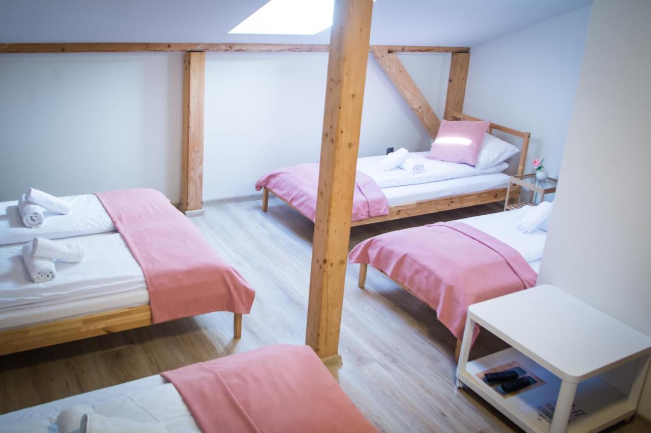 Harmony Hostel Zator Eksteriør bilde